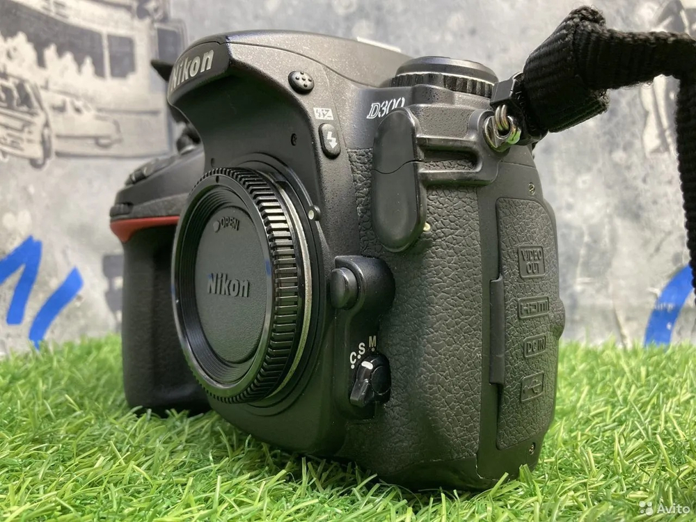 Nikon D300 Покупка/Продажа