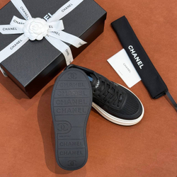 Кроссовки Chanel