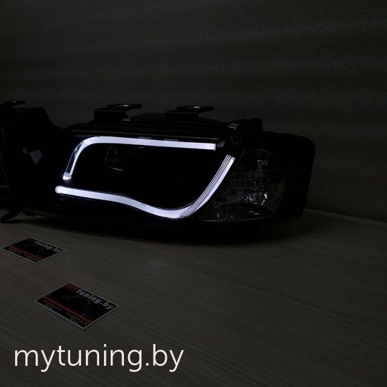 Передние фары led tube lights black для Audi A6 C5