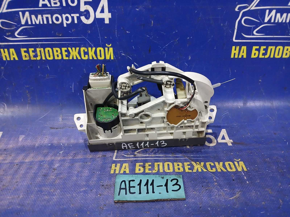 Блок управления климат-контролем TOYOTA SPACIO 1998
