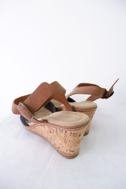 Босоножки Pesaro стильные 40 размер