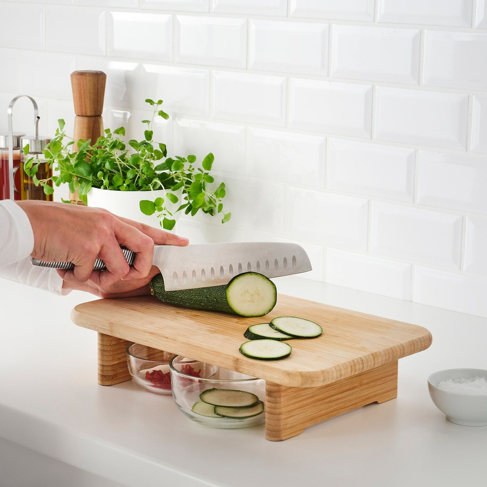 IKEA STOLTHET  (ИКЕА СТОЛТХЕТ)  -  Разделочная доска, бамбук, 35x22 см