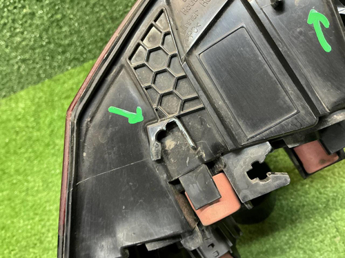 Фонарь левый внешний Toyota RAV4 5 XA50 (18-нв)