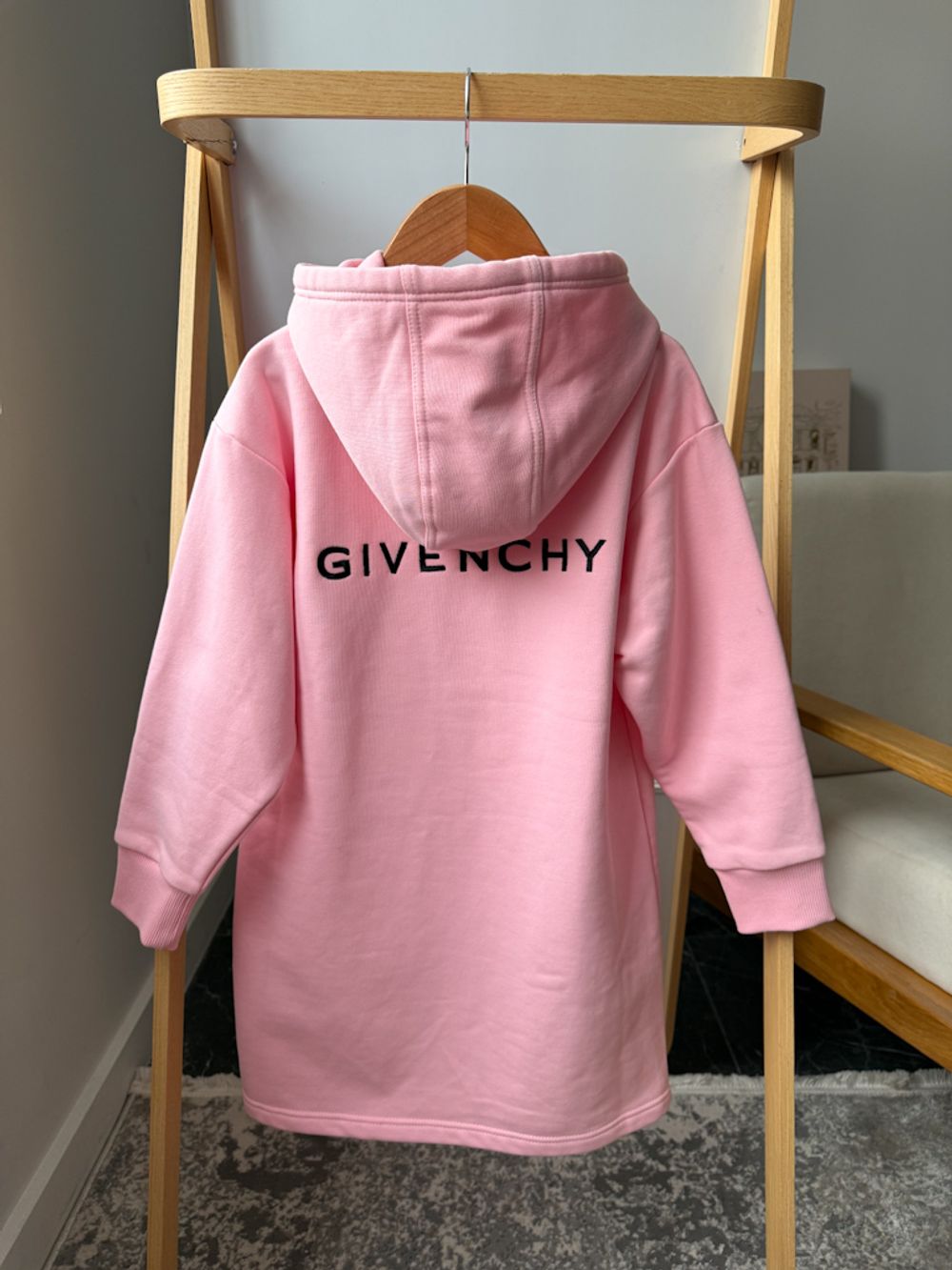 Толстовка Givenchy, 128