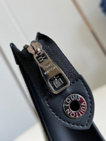Louis Vuitton Pochette Voyage MM