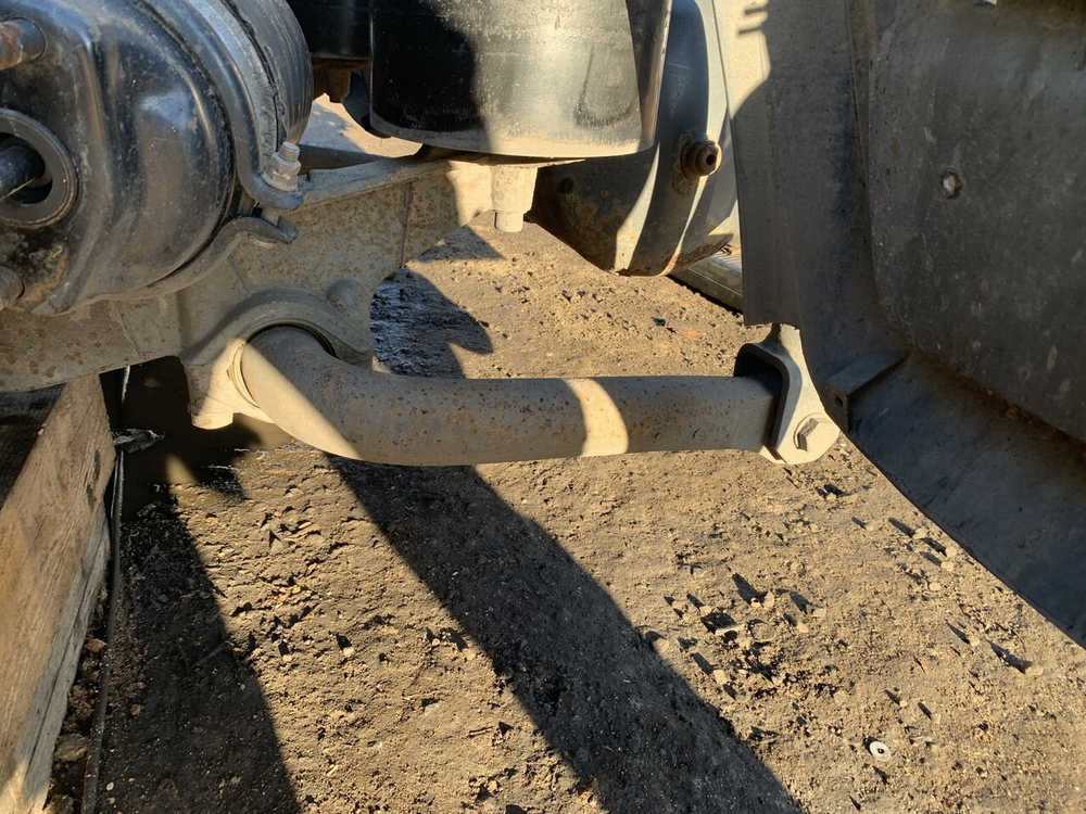 Стабилизатор задний