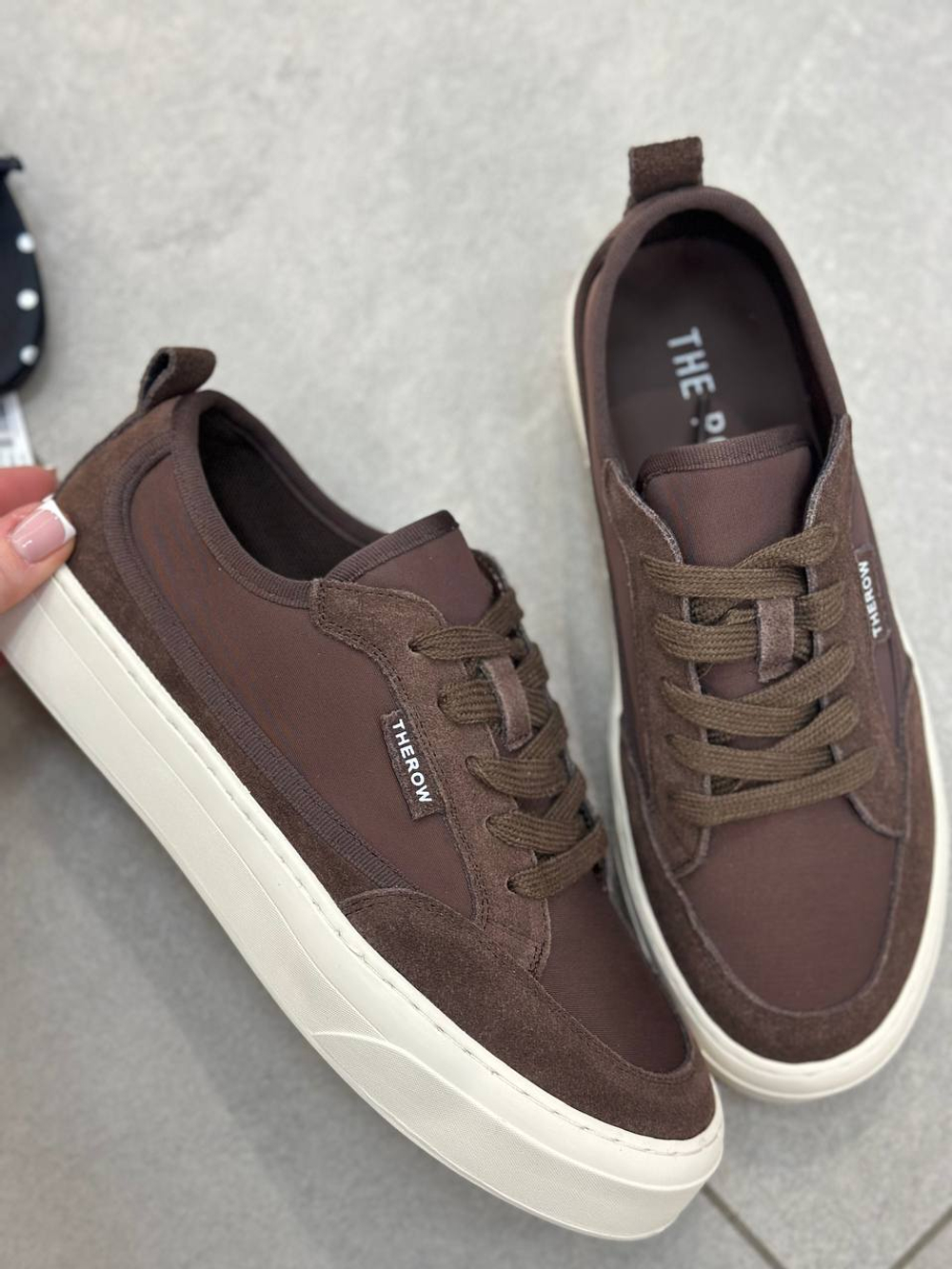 Кеды из натуральной замши