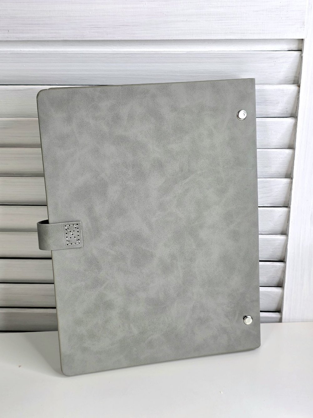 Блокнот органайзер А5 на кольцах 96 л. на магните в линейку серый (5919-5)