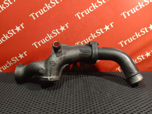 Патрубок системы охлаждения