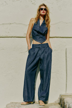 ZARA БРЮКИ BARREL С ЗАЩИПАМИ, СИНИЙ