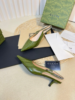 Gucci Slingback Pump