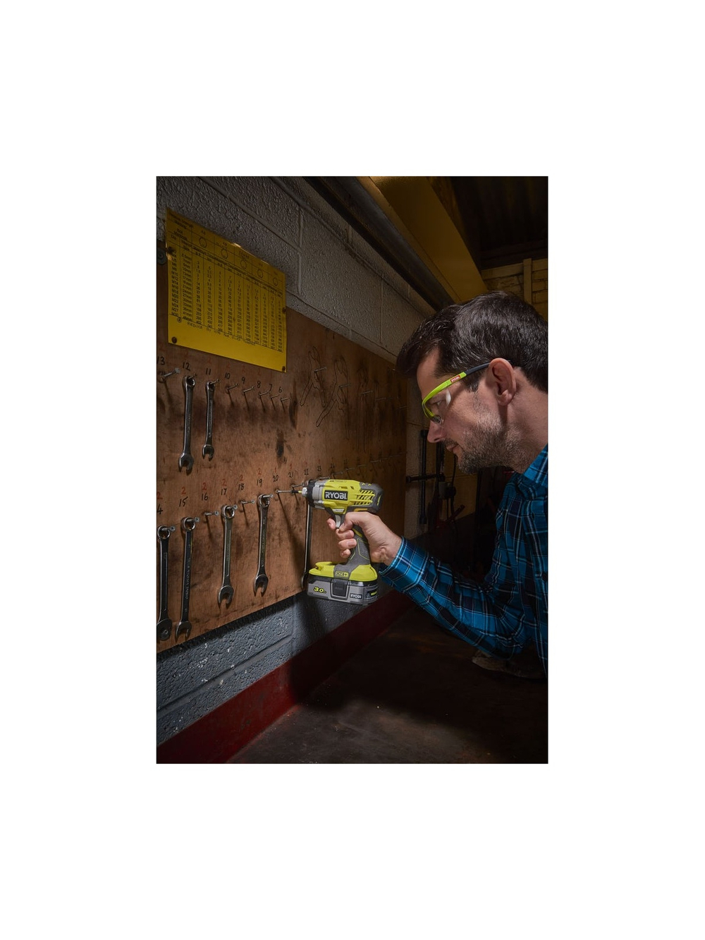 Аккумуляторный винтоверт Ryobi ONE+ RID1801M 5133001168