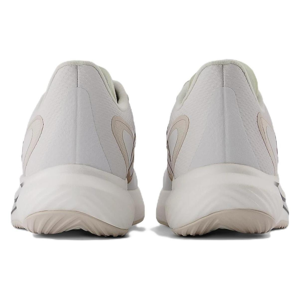 Кроссовки New Balance NB FuelCell, MFCXWW3