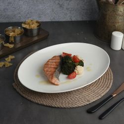 Блюдо овальное 31*22,2 см h2,8 см без борта Fine Plus Noble [1]