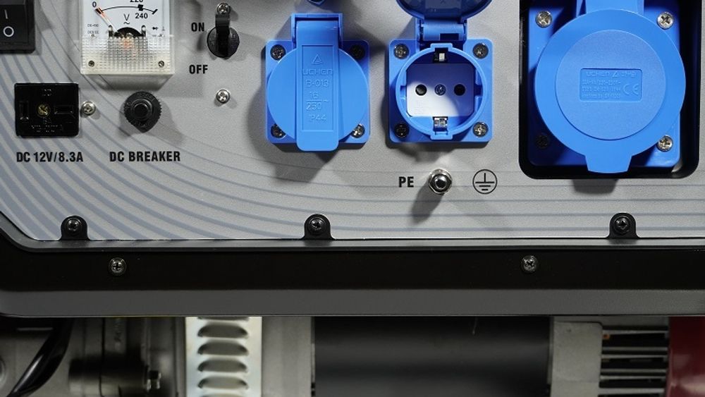 Генератор бензиновый Loncin LC8000-JS - [6 кВт / 220V] однофазный