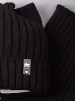 Шапка для девочки осенняя c ушками и снуд