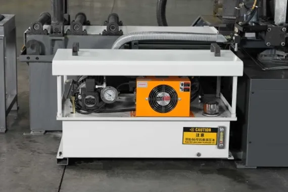 Автоматический ленточнопильный станок SVB-33NC, SMTG