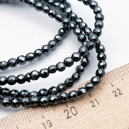 Гематит Шар граненый бусины (имитация), цвет черный, размер около 3,8 мм, цена нить 38 см