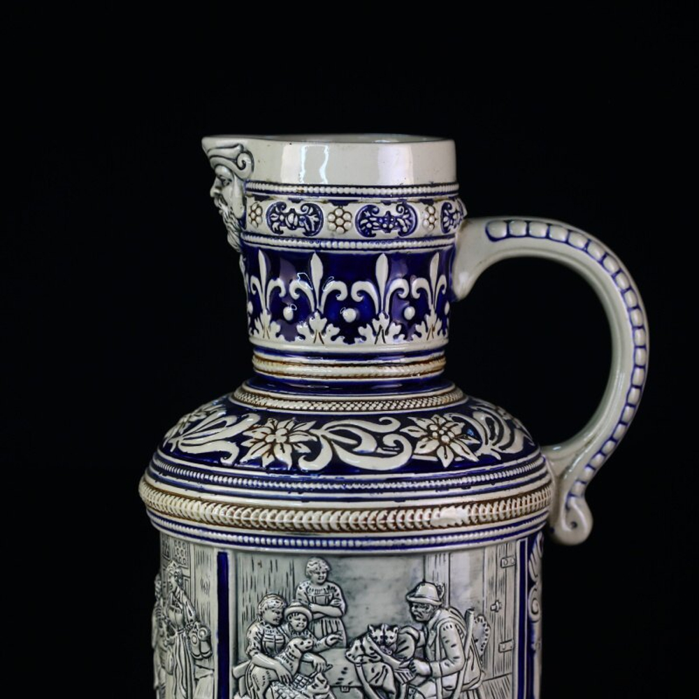 Кувшин для пива или вина