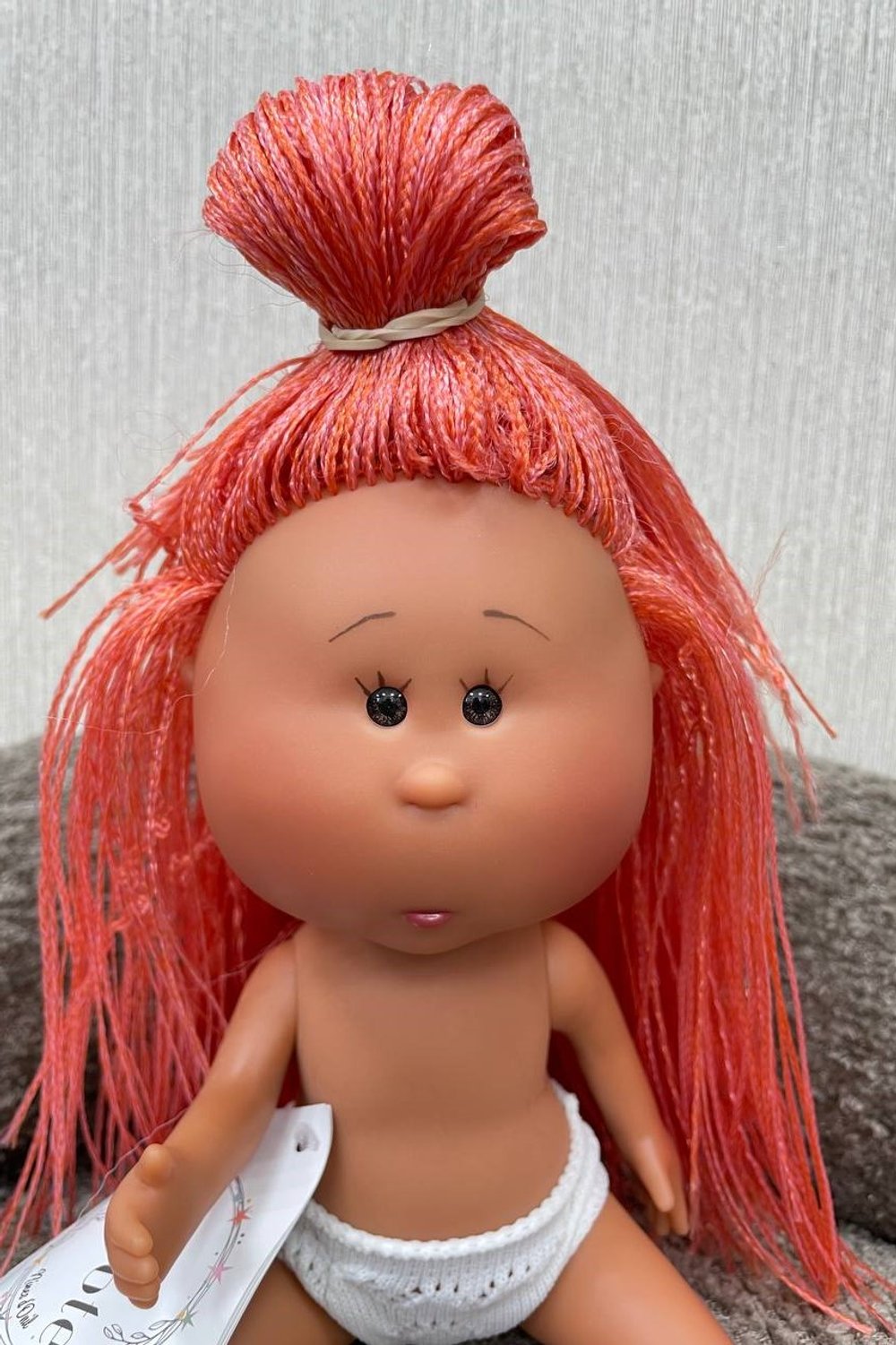 УЦЕНКА2 Кукла Nines виниловая 23см Little Mia Latina без одежды (3199WL8)