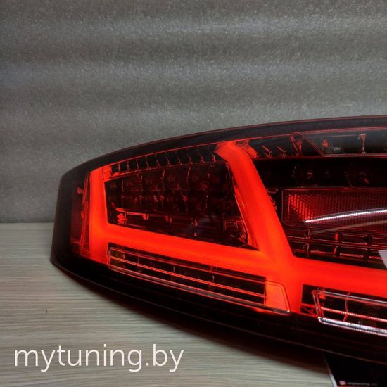 Задние фонари red white led bar для Audi TT 8J