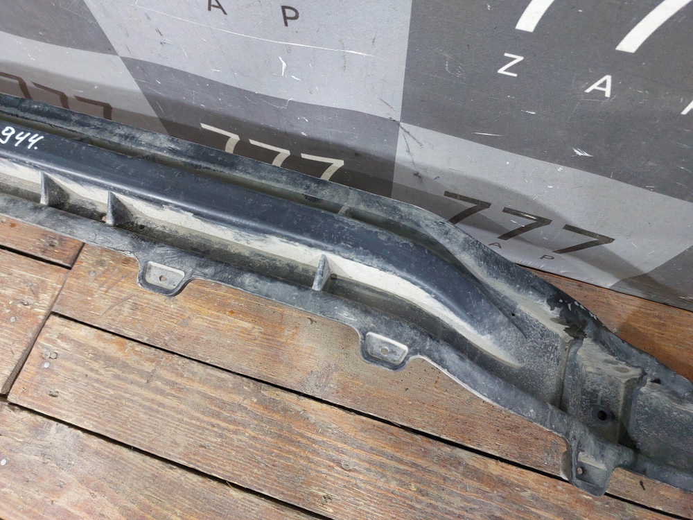 Усилитель заднего бампера Geely Atlas Pro 21-нв Б/У Оригинал 5052025200