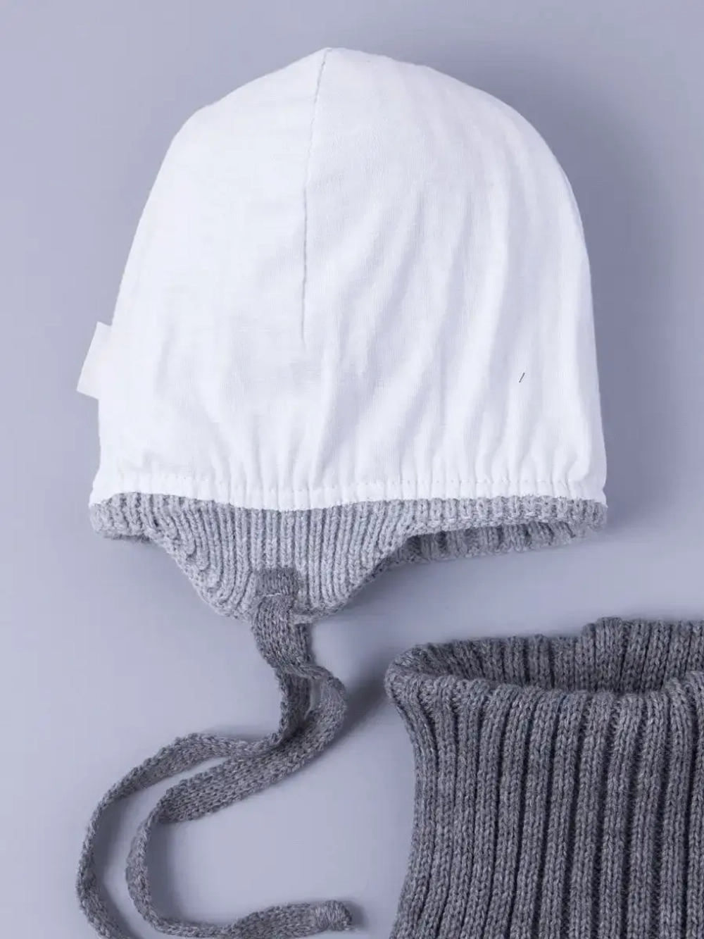 Шапка детская осенняя вязаная и снуд