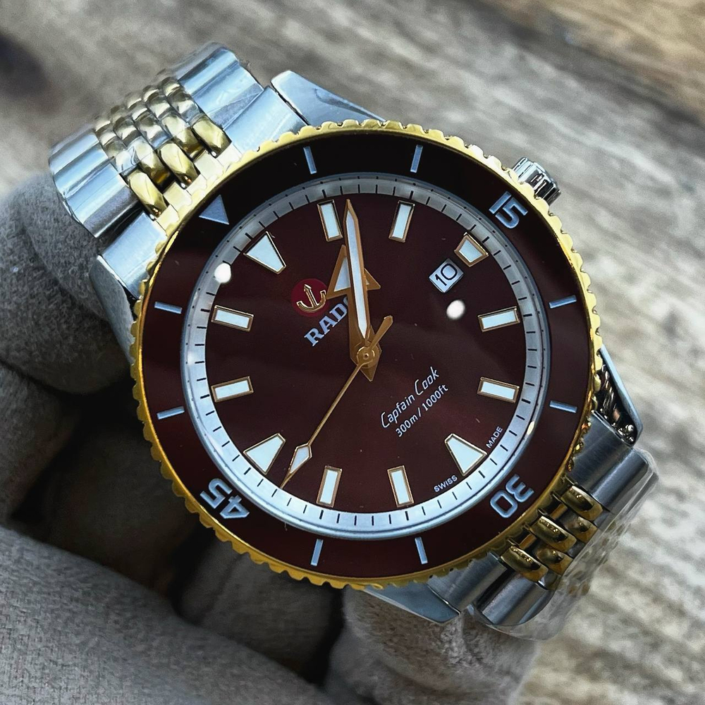 Часы Rado