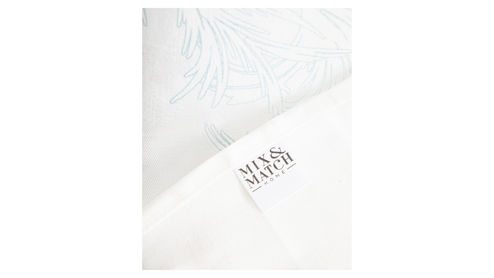 Скатерть 168см Mix&Match Home Счастливая звезда белая с принтом