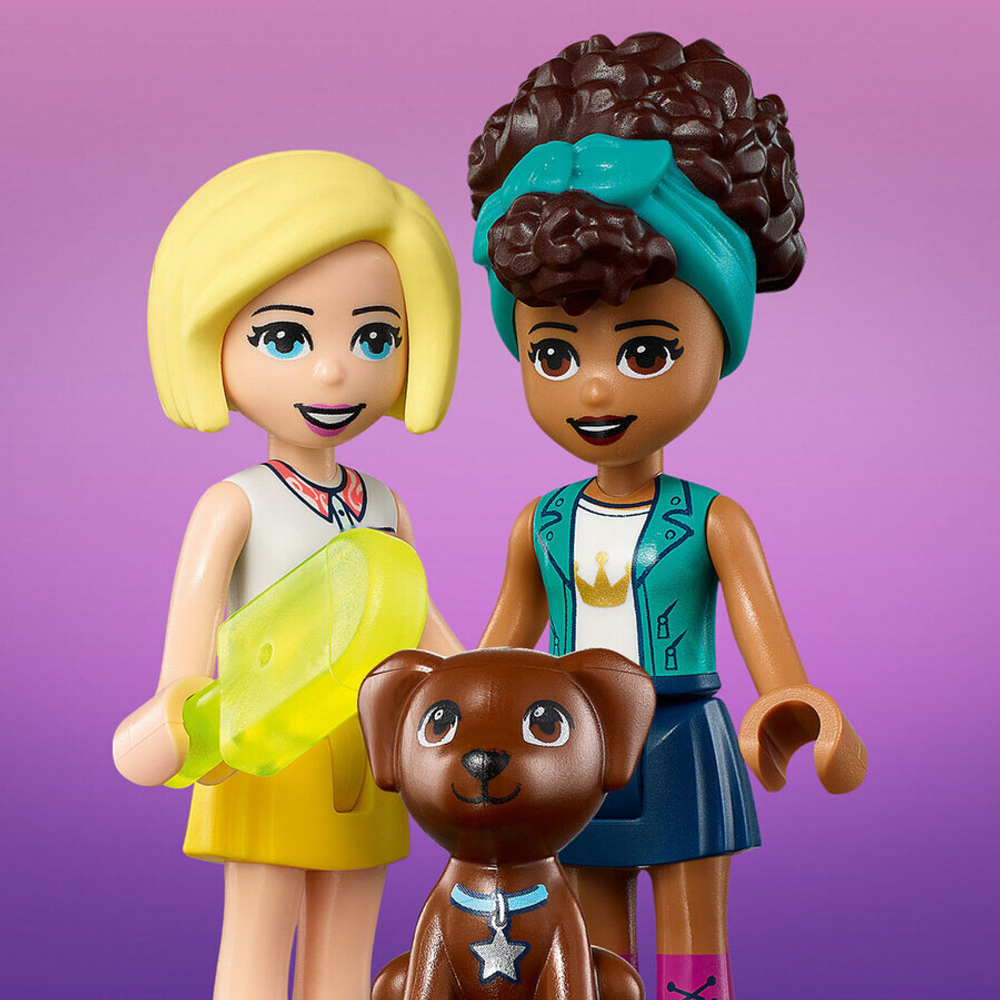 Конструктор LEGO Friends 41715 Фургон с мороженым