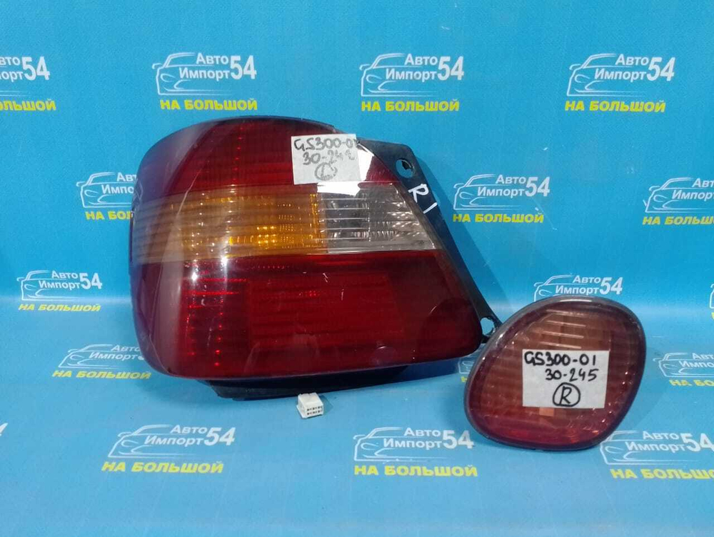 Стоп левый LEXUS GS300 1999