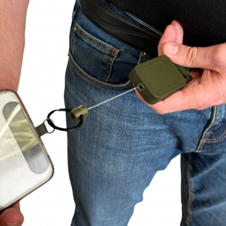 Ретрактор с карабином для телефона