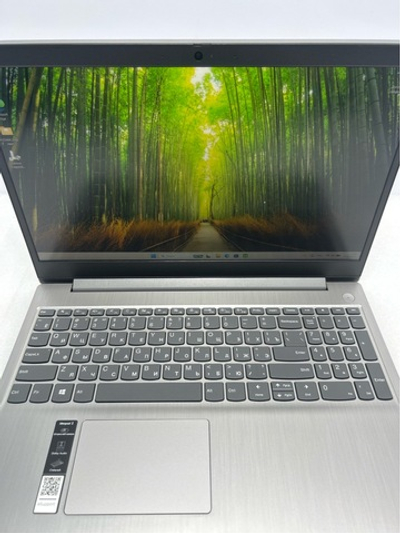 Ноутбук Lenovo IdeaPad 3 15IGL05 (81WQ0082RK) 15.6"/Intel Pentium Silver N5030/RAM 8GB/SSD 256GB/Intel UHD Graphics 605/IPS/1920x1080/DOS/Подсветка кл-ры: нет/серый. Состояние: Уценка/небольшие след. на матрице от клавиатуры/B1