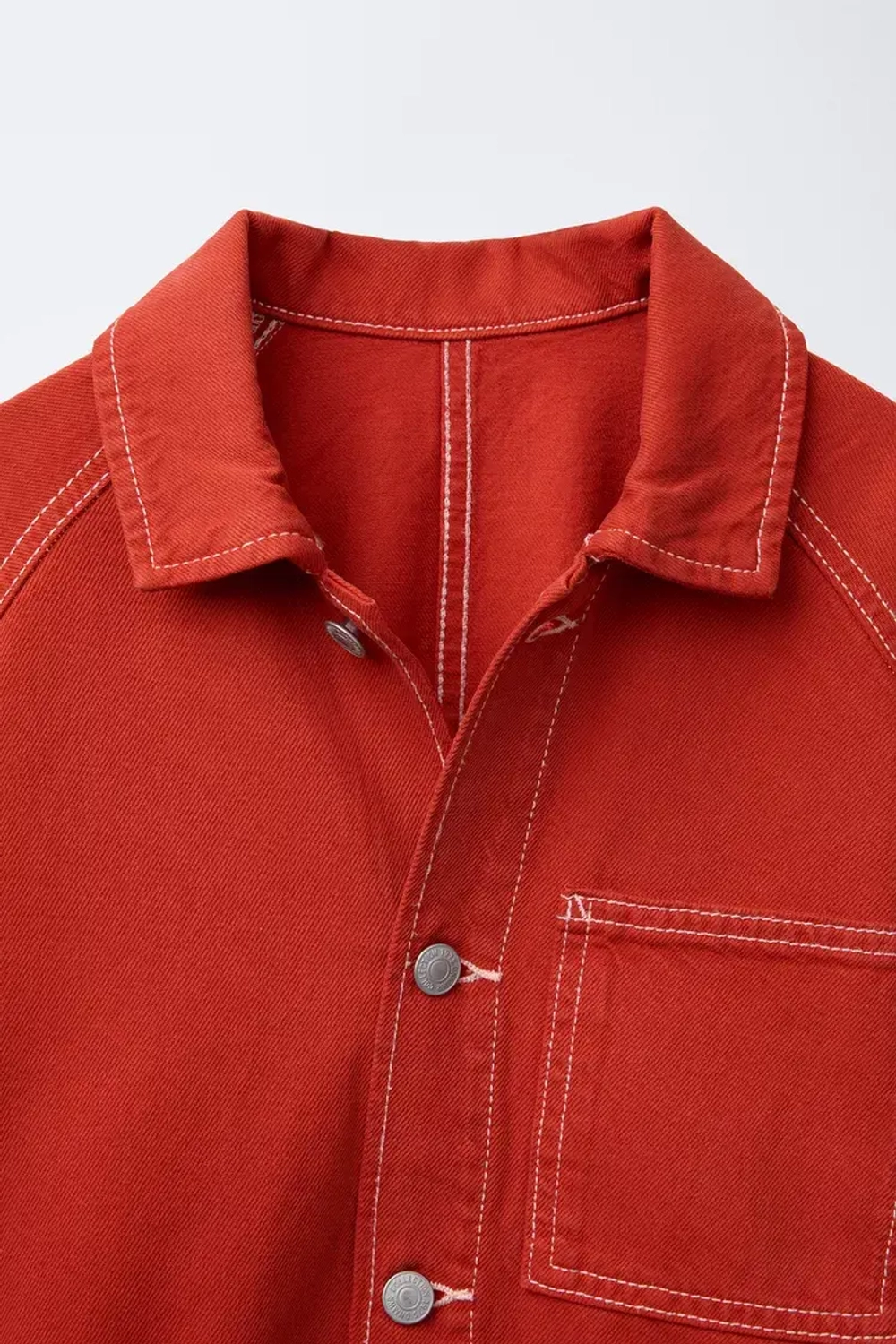 ZARA КУРТКА-РУБАШКА ИЗ ТВИЛА С ДЕКОРАТИВНОЙ СТРОЧКОЙ, КРАСНЫЙ