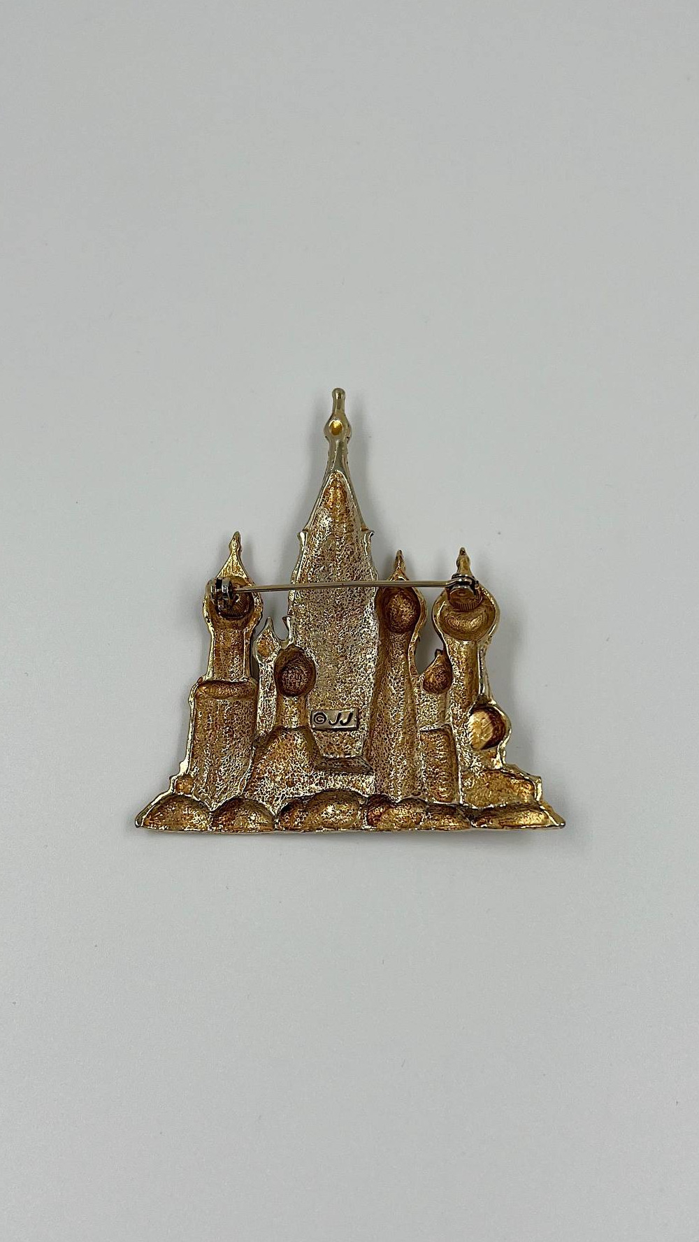 Брошь Храм JJ