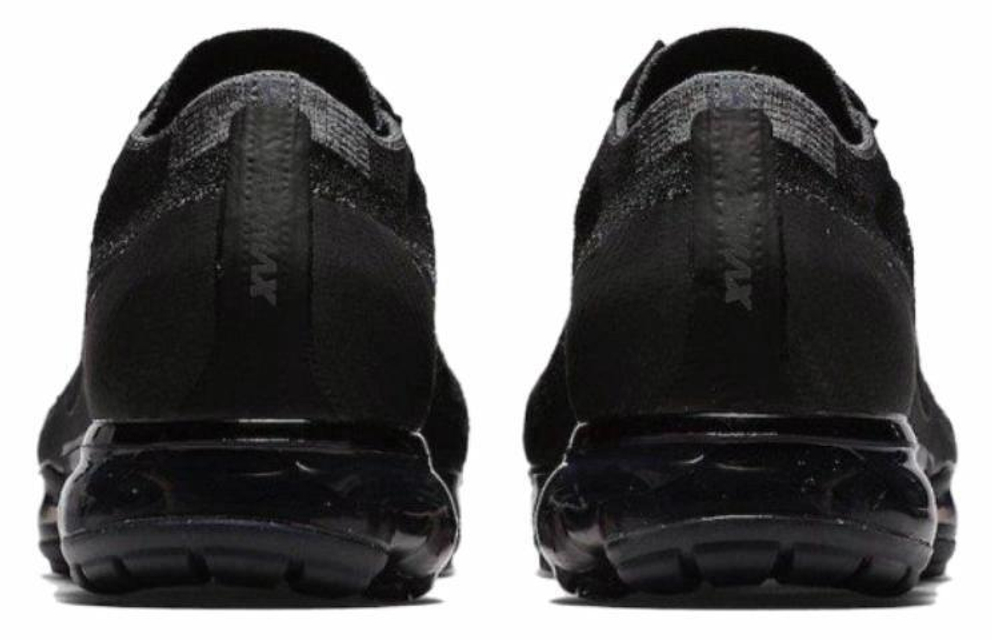 Кроссовки Nike Vapormax Se Laceless Cdg Triple Black