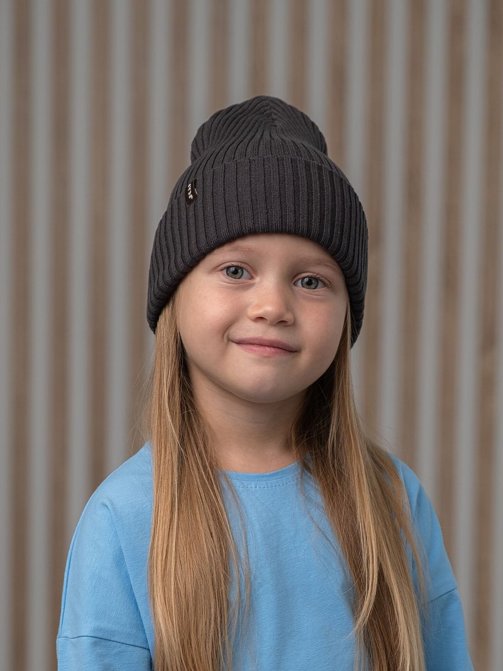Шапка вязаная весенняя/осенняя МУЛА (Грифельный)