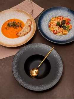 Набор посуды 4 тарелки для пасты шляпа чёрные 28 см