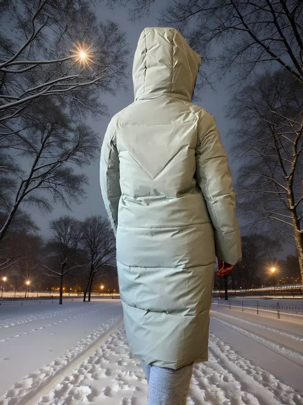 Пуховик зимний длинный с капюшоном