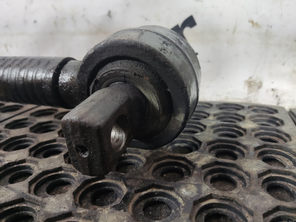 Тяга реактивная продольная 2018г.