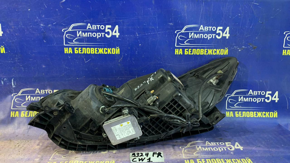 Фара передняя правая Honda ACCORD 2008-2011