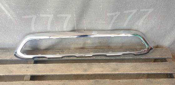 Молдинг переднего бампера Mercedes GLC (X253) 15-19 Б/У Оригинал A2538851625