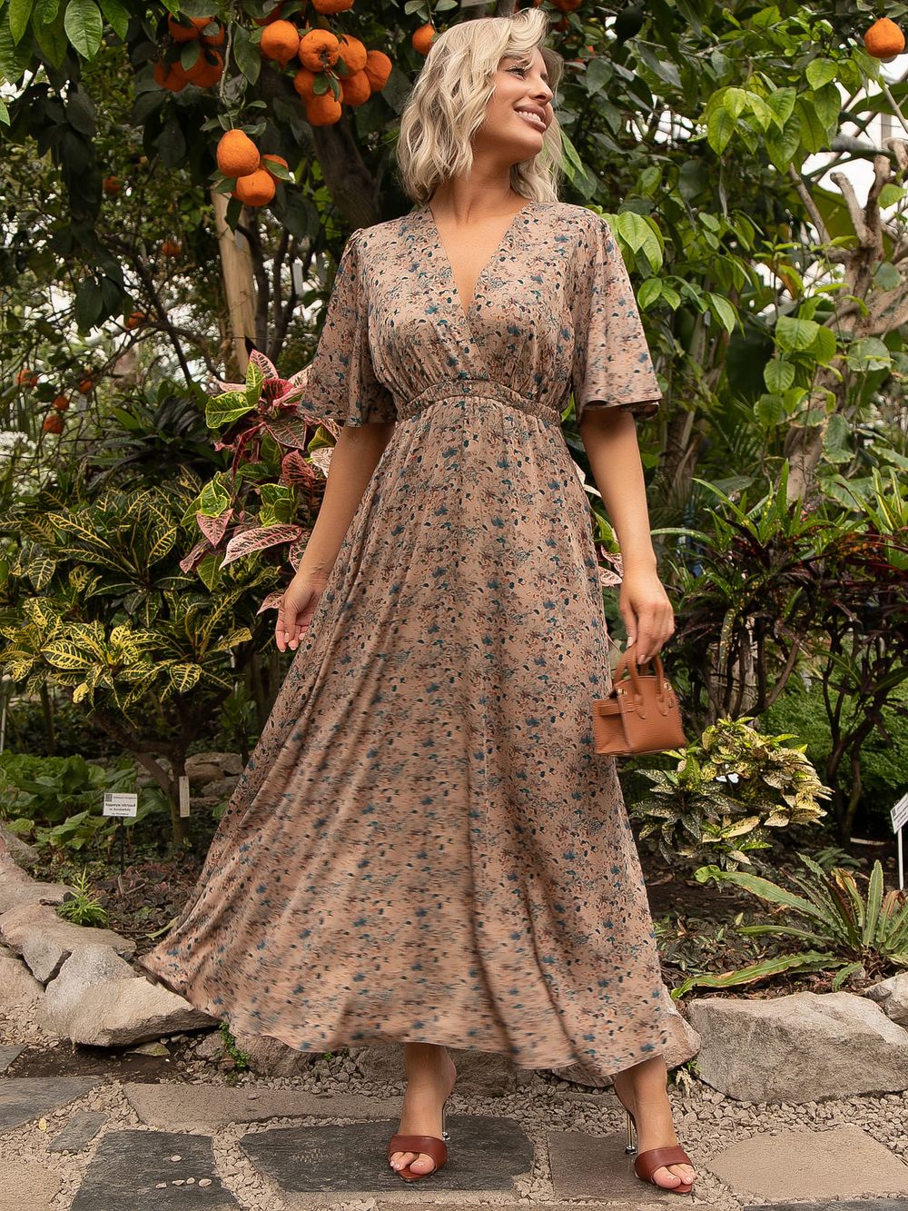 Платье Летняя грация (беж) П15607-1М LT Collection