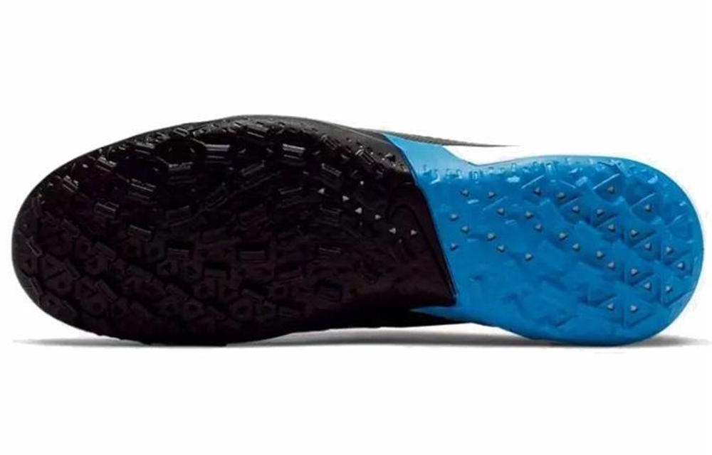 Кроссовки Nike Tiempo Legend 8 Pro Tf