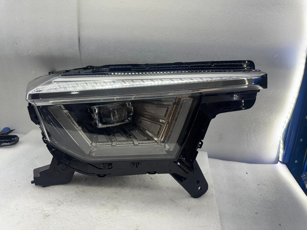 Фара (левая/правая) для Tank 400 LED, оригинал,