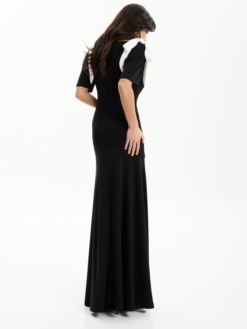 Платье длинное вечернее с бантами