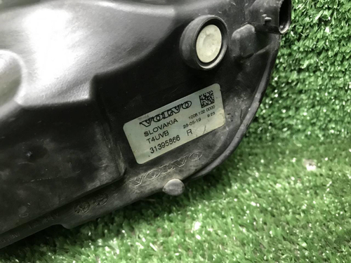 ПТФ правая Volvo XC90 2 (2014-2019) LED
