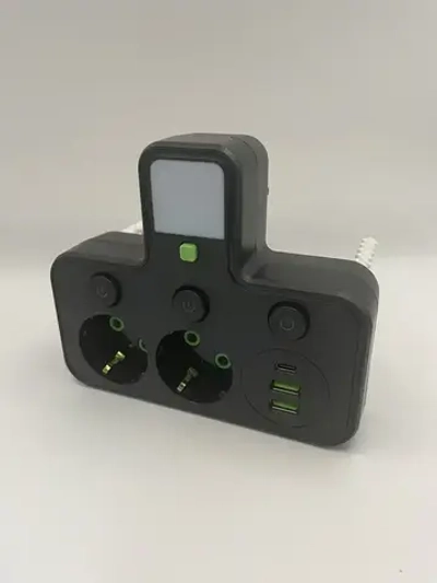 Тройник черный, 2 розетки, 2 USB, 1 Type-C