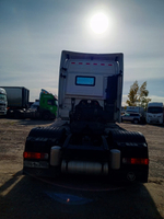 Foton AUMAN 4x2 Седельный тягач BJ4189SLFKA (Дизельный, 11,8 л, 470 л.с. АТ)