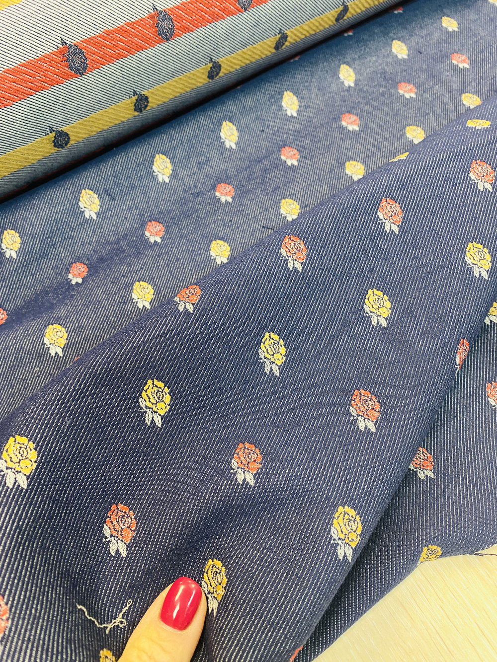 Ткань 100% хлопок-джинс (Италия) ш-140см цена за 0,5м